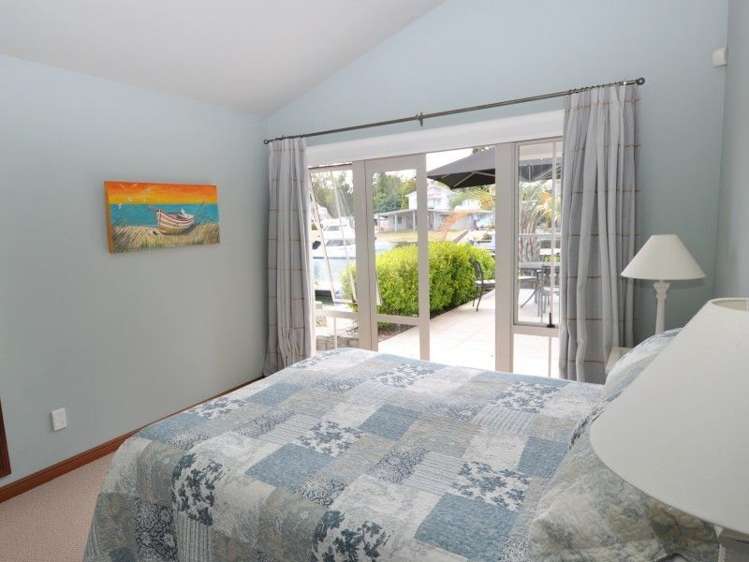 116 Motu Capri Pauanui_18