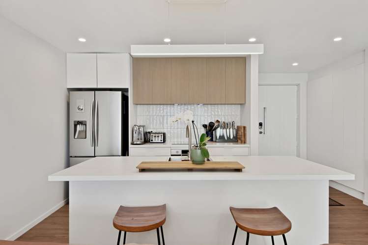 6/24 Dampier Street Woolston_24