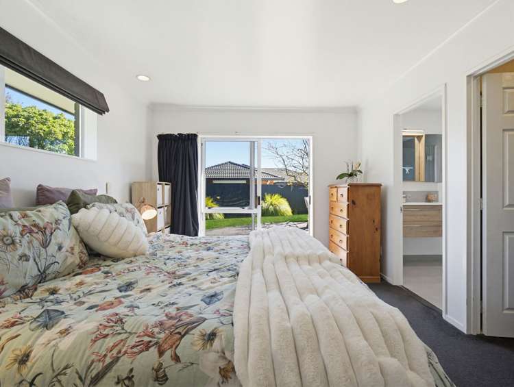 27 Basley Road Owhata_13