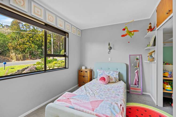 68 Valley View Road Otaika_16