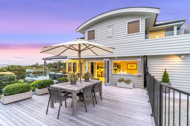 2 Puriri Place Sandspit_9