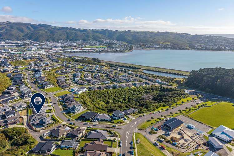 17 Waitaria Terrace Aotea_19
