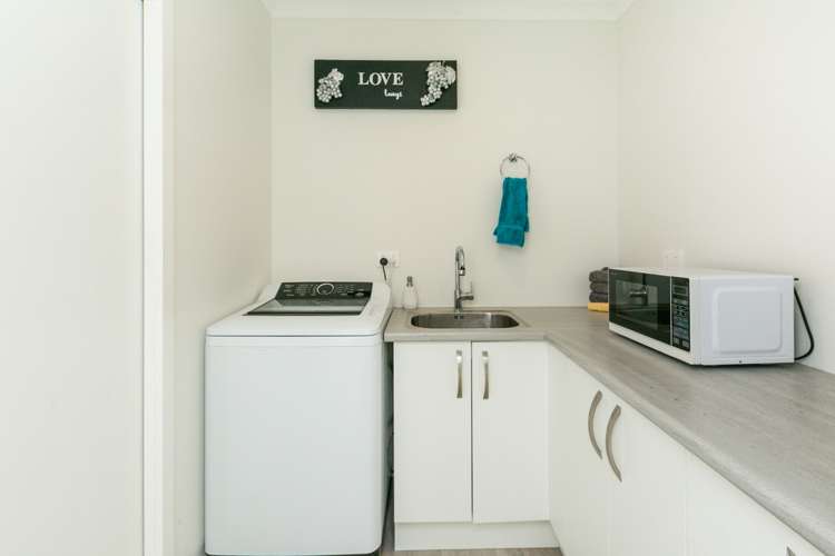 23 Aspiring Drive Poraiti_15