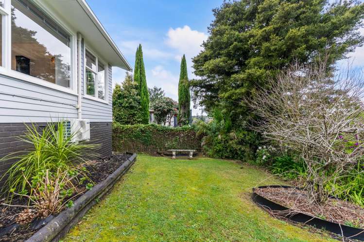 60 Hilling Street Titirangi_17