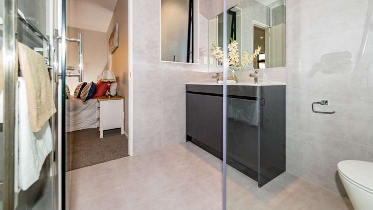 148 Ninth View Avenue Beachlands_11
