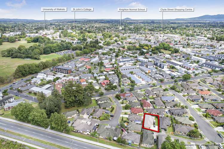 20 Nobleman Place Hamilton East_16