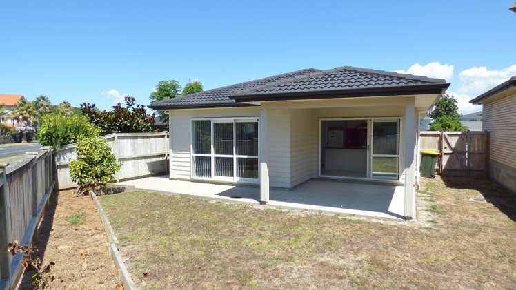 89 Maylee Crescent Gulf Harbour_12