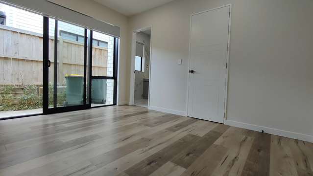 43 Dungloe Avenue Flat Bush_2