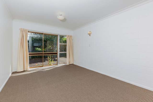 2/37 Winstone Road Mount Roskill_4