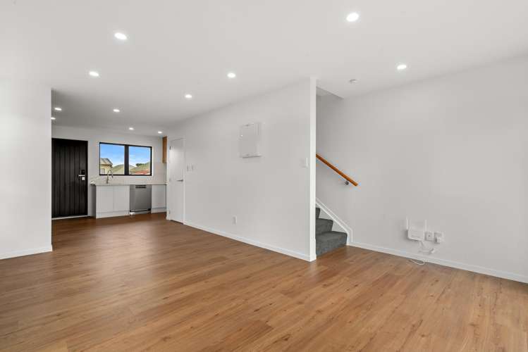 6/21 Tennessee Avenue Mangere East_11