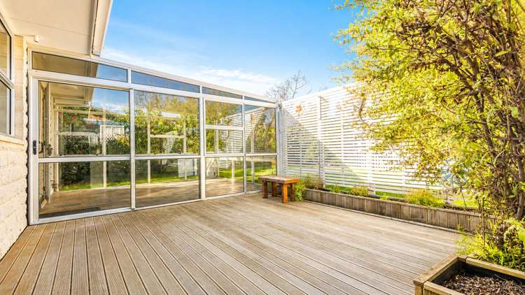 38 Norfolk Crescent Otaki Beach_16