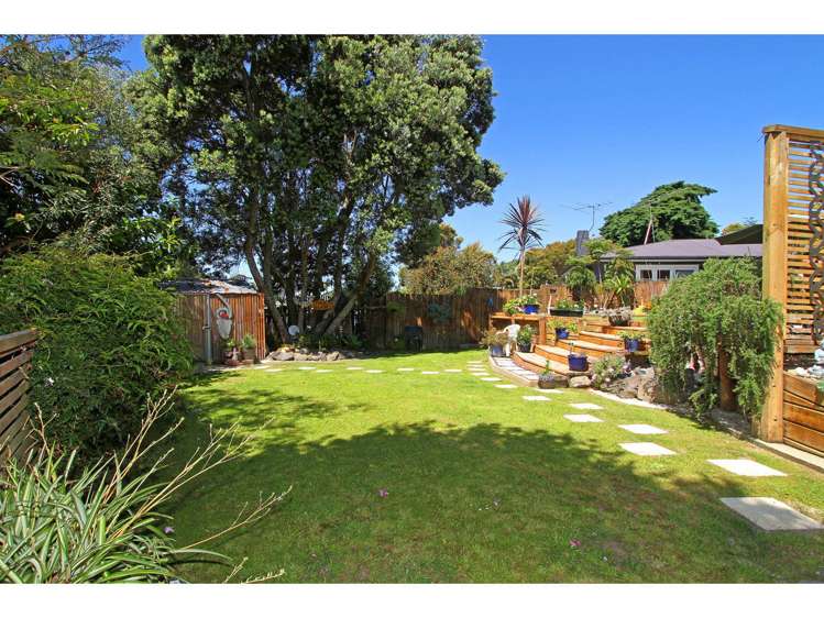 2/871 East Coast Road Northcross_2