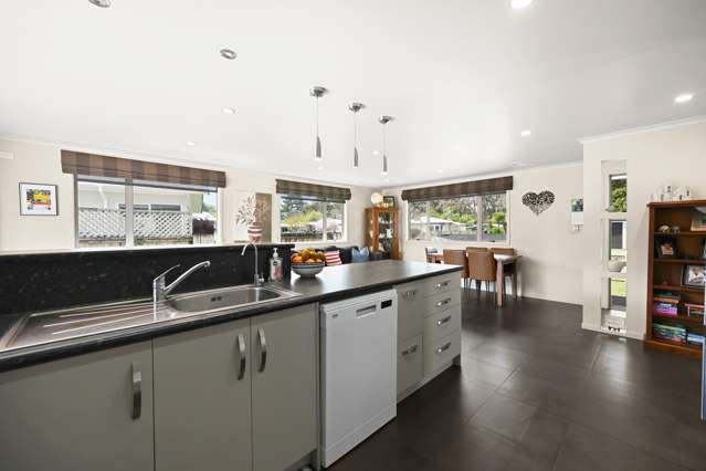 3 Brookbank Place Glenview_3