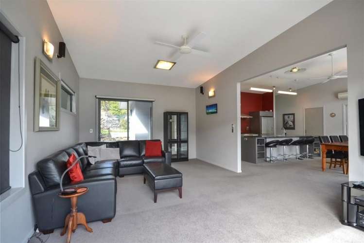 630 Peninsula Road Kelvin Heights_7