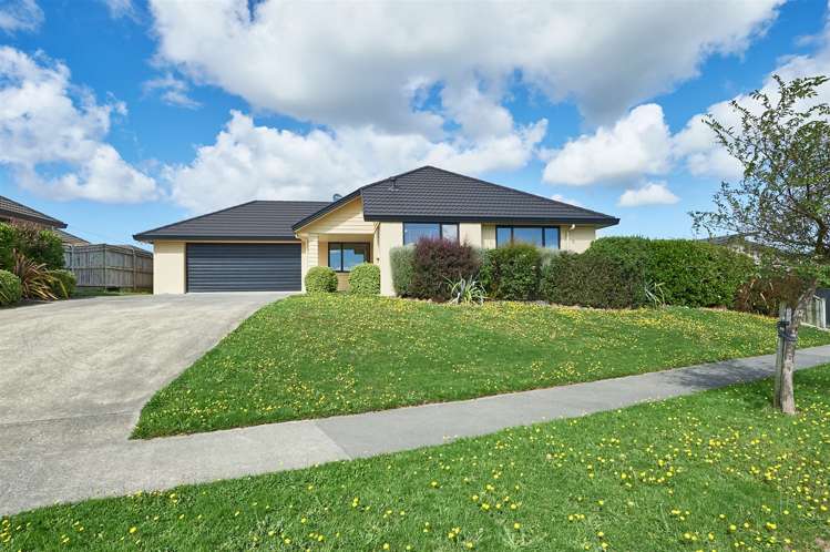 170 Pacific Drive Fitzherbert_1