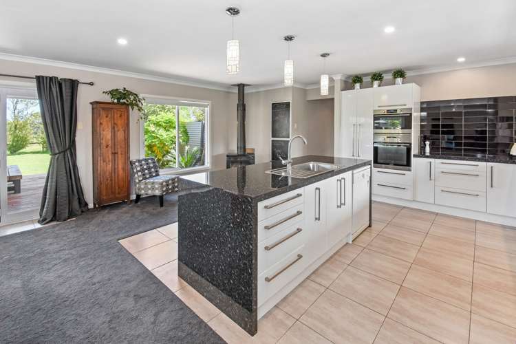 182 Clarks Beach Road Clarks Beach_5