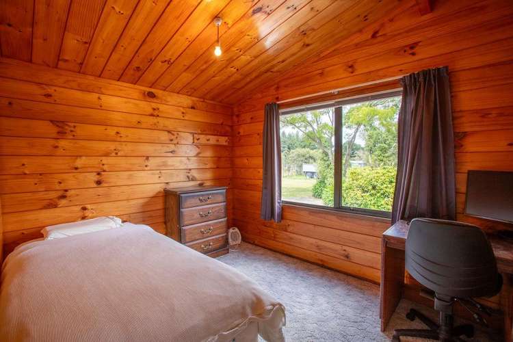 32 Old Station Road Ohakune_18