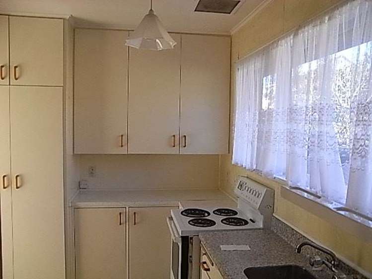 2/61 Rawhiti Road One Tree Hill_6