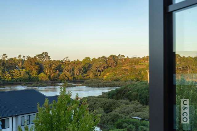 8 Tauwaka Crescent Riverhead_2
