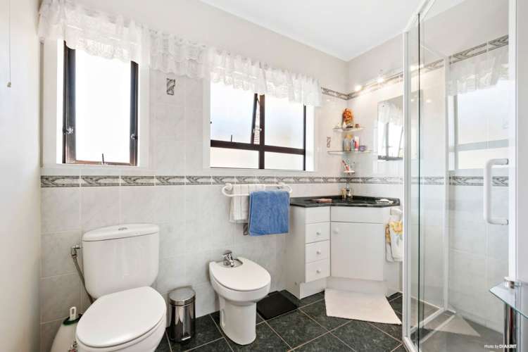 9 Albert Pryor Avenue Henderson_15