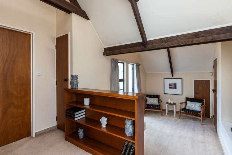 2/22 Middle Road Havelock North_7