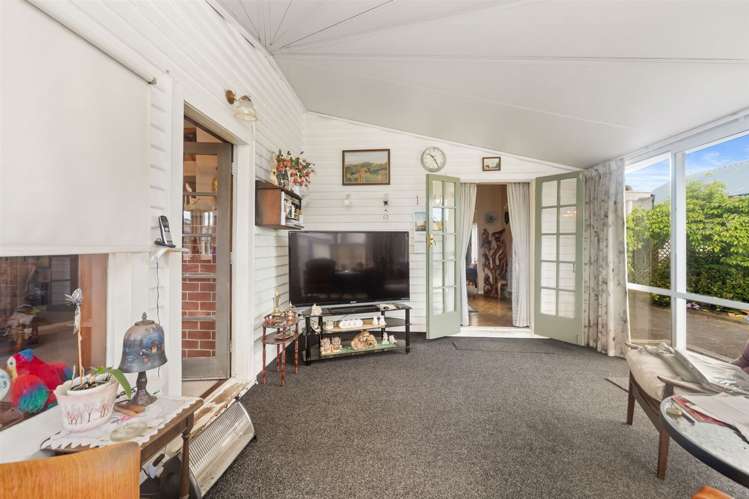 160 Kimbolton Road Feilding_10