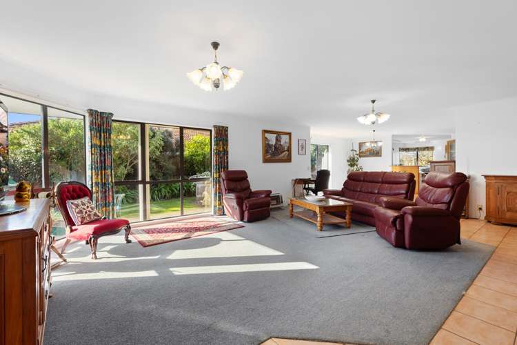 29 Luculia Drive_2