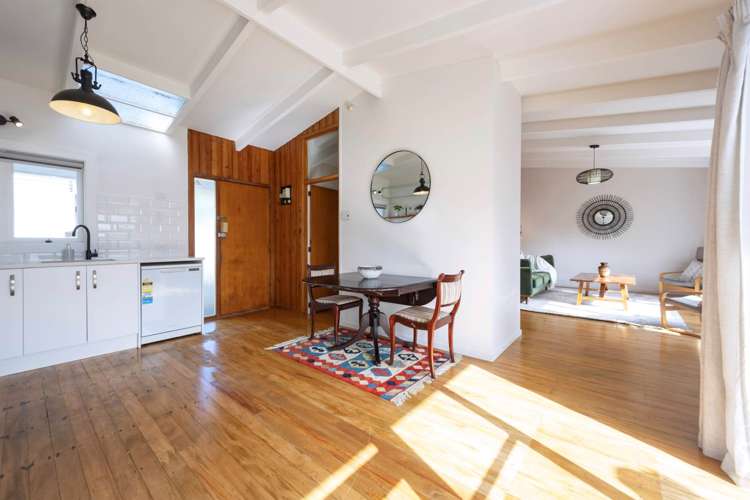 2/199 Titirangi Road Titirangi_6