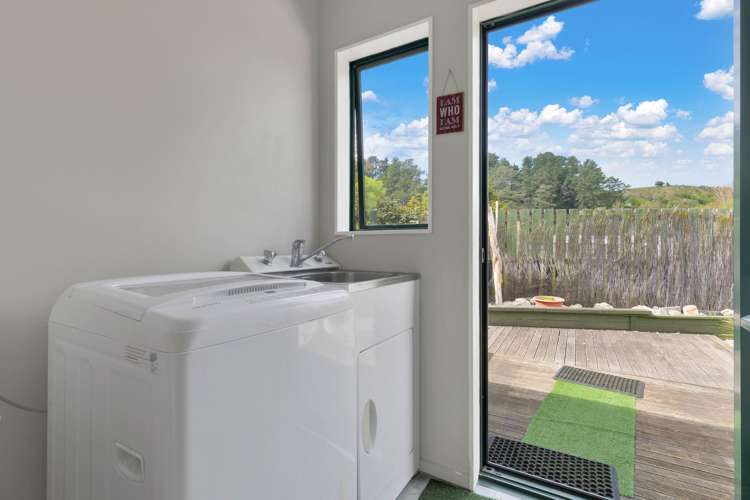 48 Lyndon Street Waiau_10