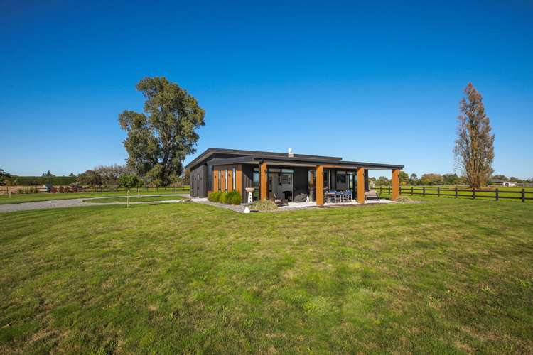 68 Marshmeadow Road Newstead_5