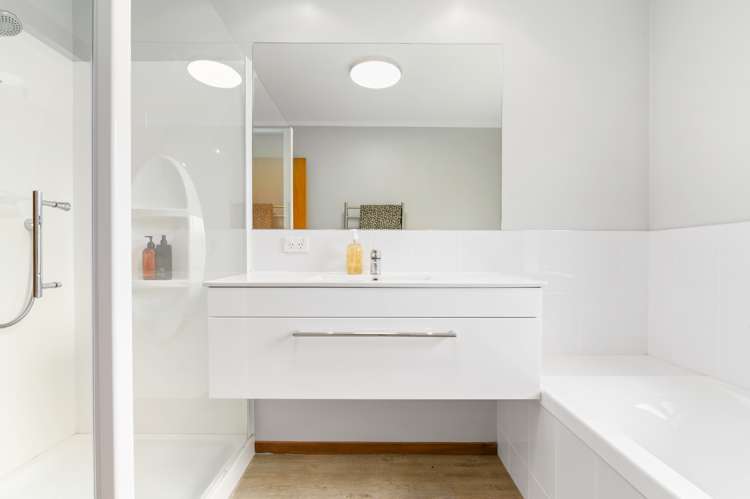 22a Donny Avenue Chartwell_11