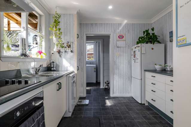 102 Rugby Street Awapuni_2