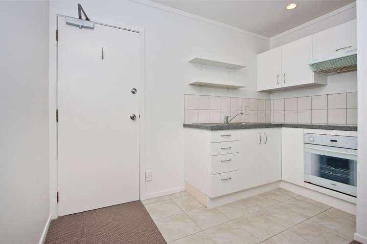 28/42 Saint Benedicts Street Eden Terrace_6