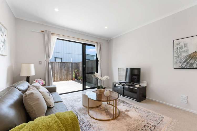 19 Eyton Kay Road Hobsonville_2