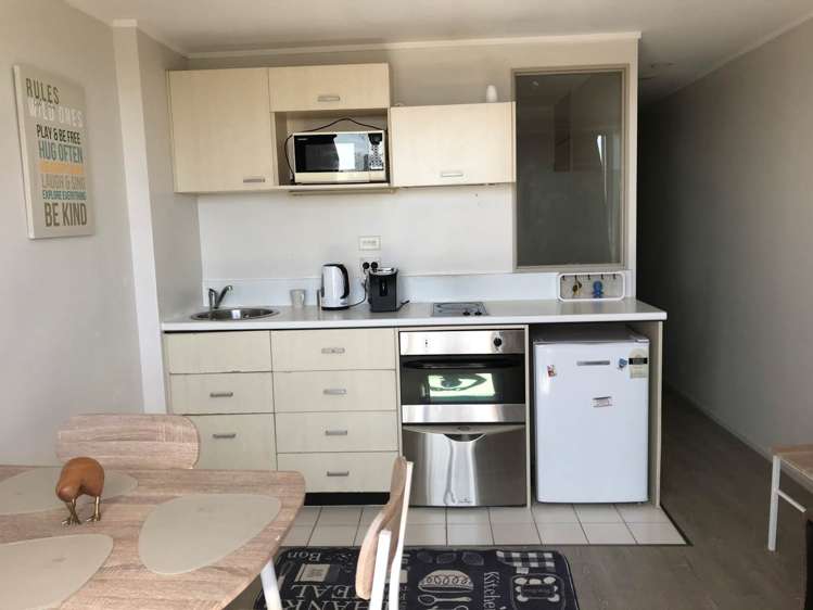 730/72 Nelson Street Auckland Central_3