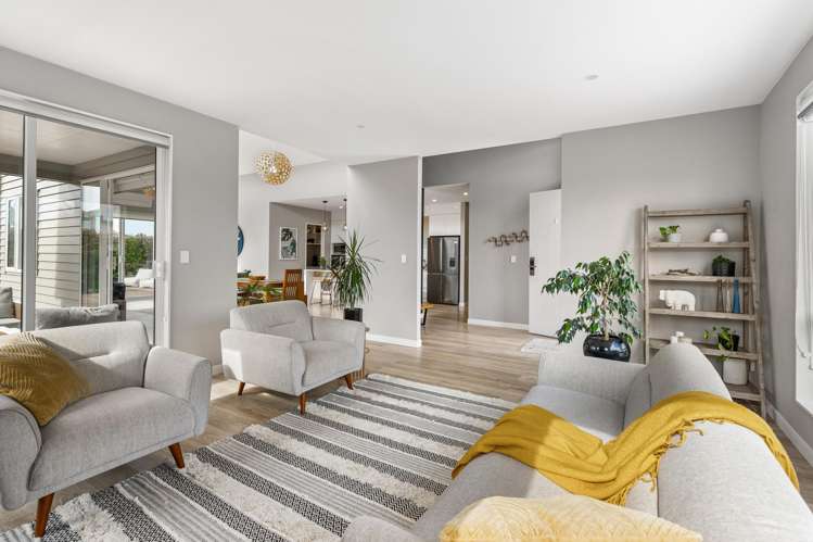 13 Floyd Road Riverhead_8