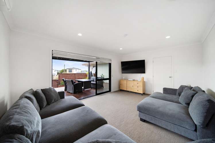 2/28 Christmas Road Manurewa_1