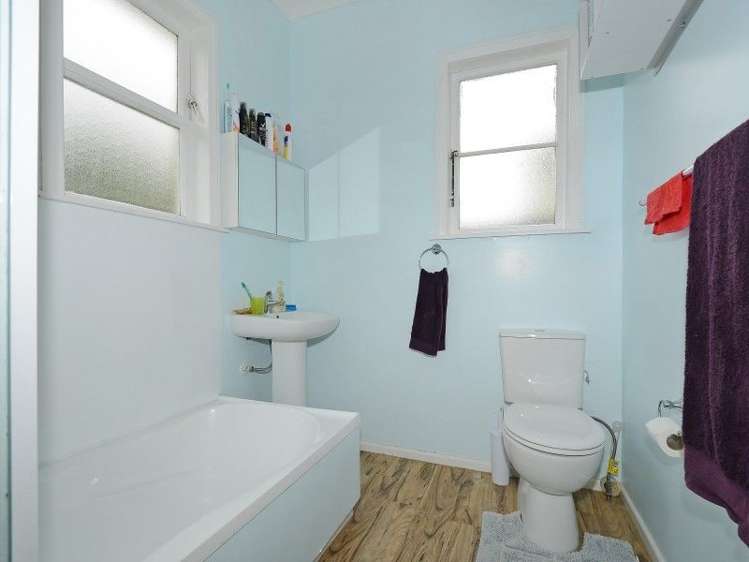 1 Bush Street Naenae_6