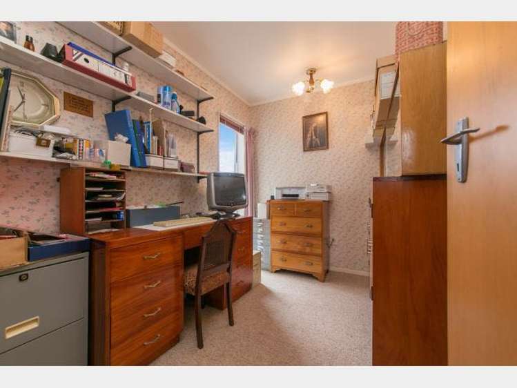 36 Spence Road 11401_10