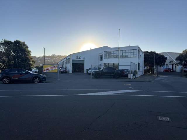 Rare Rongotai warehouse opportunity