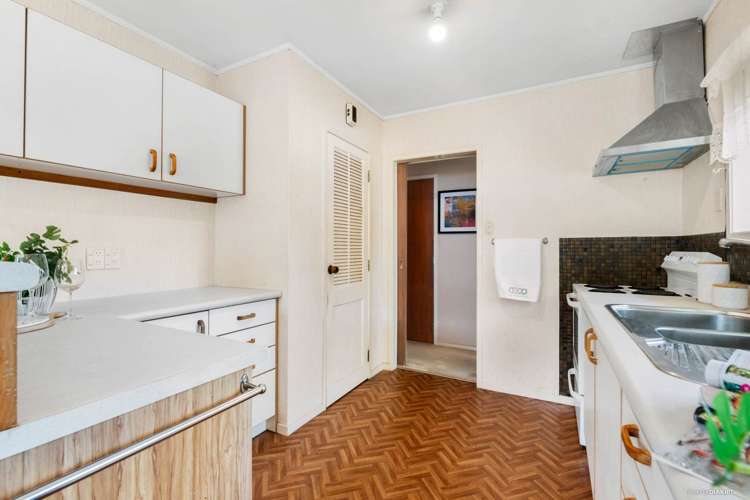 2/32 Doment Crescent Orewa_10