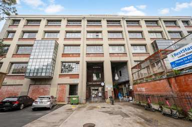 4/14 Leeds Street_3