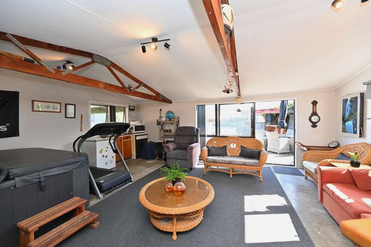 10 Moray Place Tamatea_15