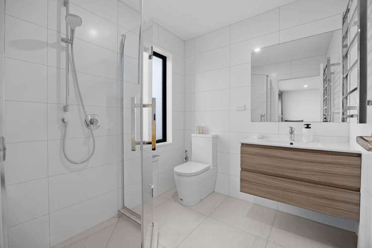 12 Tihema Lane Westgate_11