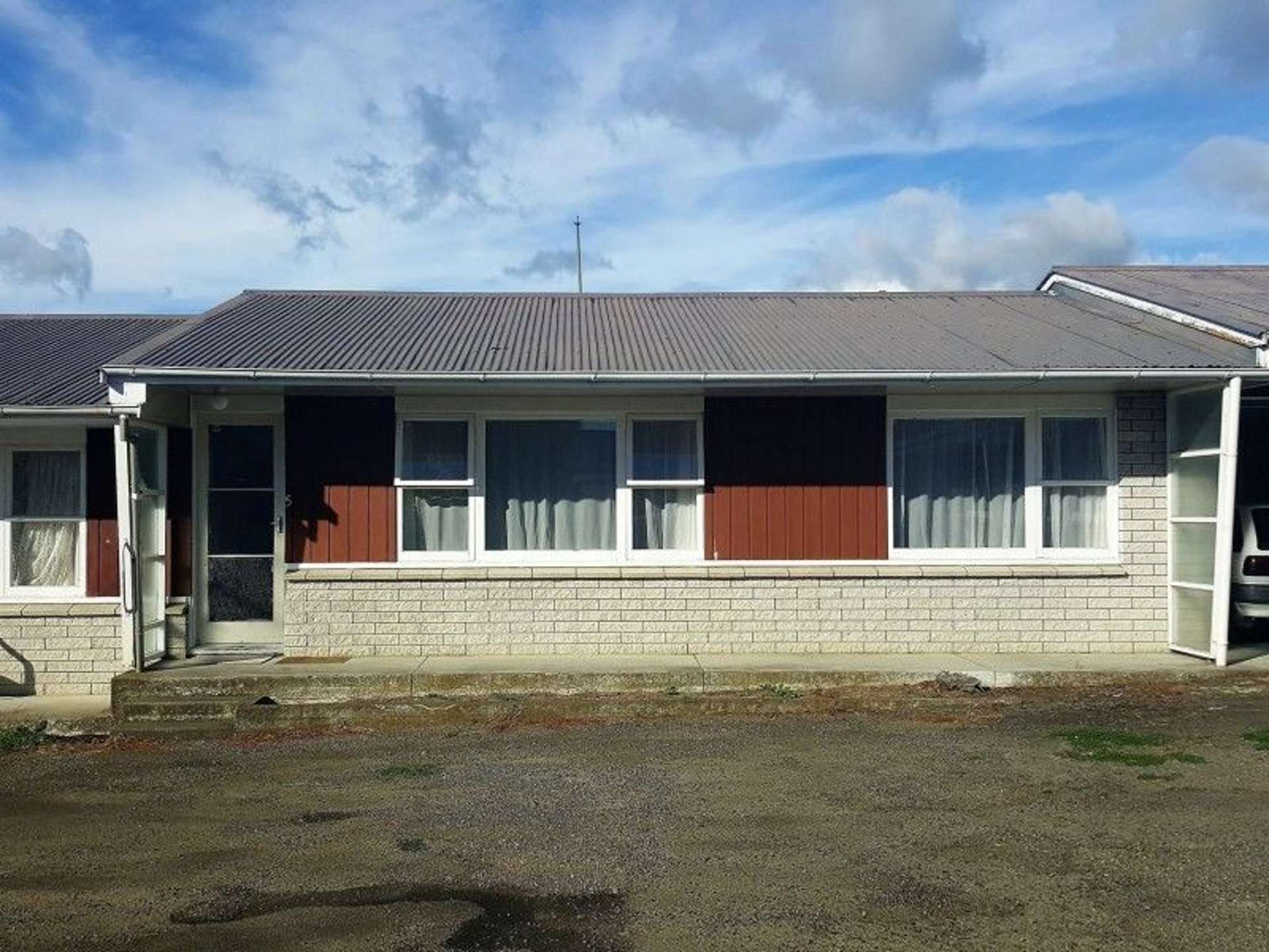 5/25 Queen Street Dannevirke_0