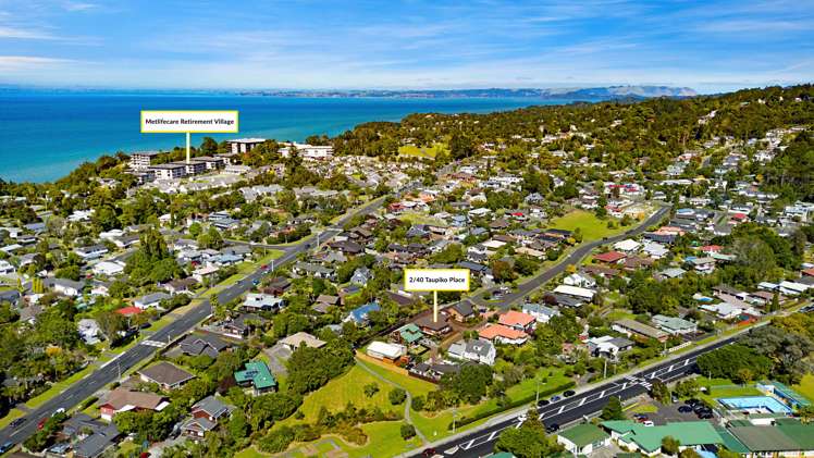 2/40 Taupiko Place Green Bay_18