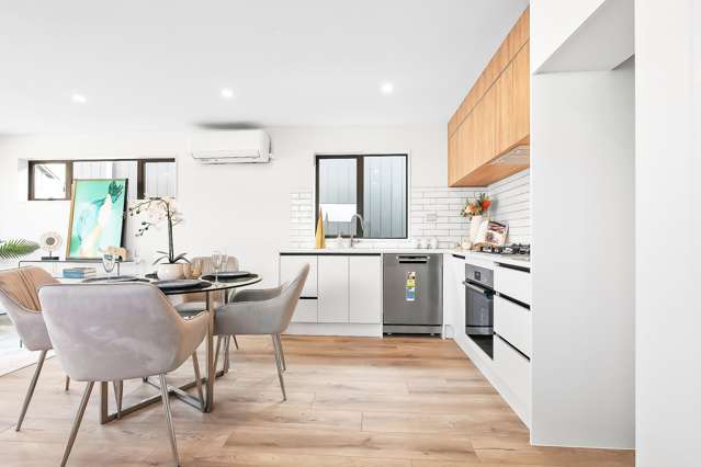 4/10 Starling  Place Ranui_2