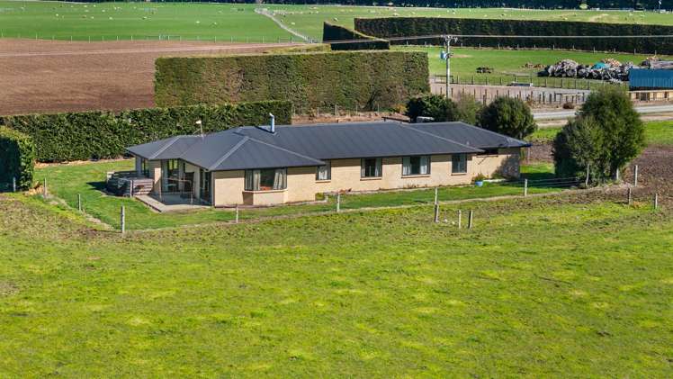 317 South Two Chain Road Dunsandel_20