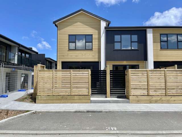 Modern 2-Bedroom Home in Wainuiomata