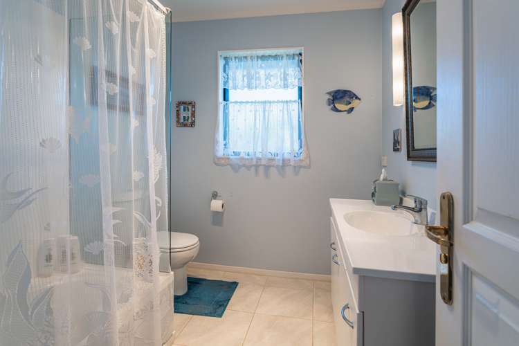 51 Wharariki Road Kahurangi National Park_6